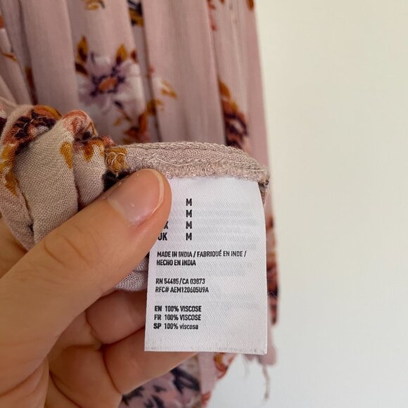 American Eagle Cold Shoulder Tie-Front Floral Spaghetti Strap Top Size M - Picture 7 of 13